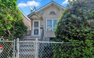 3038 Tiemann Ave, Bronx, NY 10469
