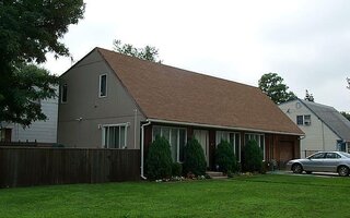 3039 Harding St, Oceanside, NY 11572