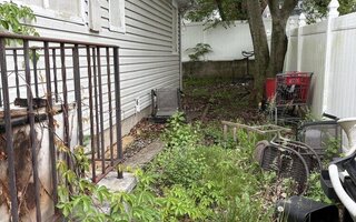 305 Livermore Ave, Staten Island, NY 10314
