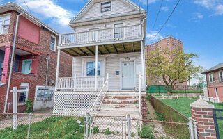 309 Beach 71st St, Arverne, NY 11692