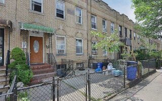 31-45 47th St, Astoria, NY 11103