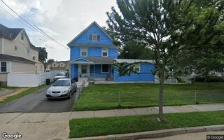 31 East Ave, Freeport, NY 11520