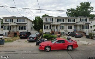 31 Newark Ave, Staten Island, NY 10302