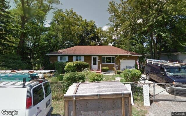 31 Rossmore Ave, Central Islip, NY 11722