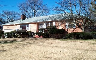 310 W Seaman Ave, Freeport, NY 11520
