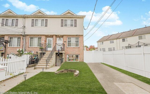 3110 Richmond Ter, Staten Island, NY 10303