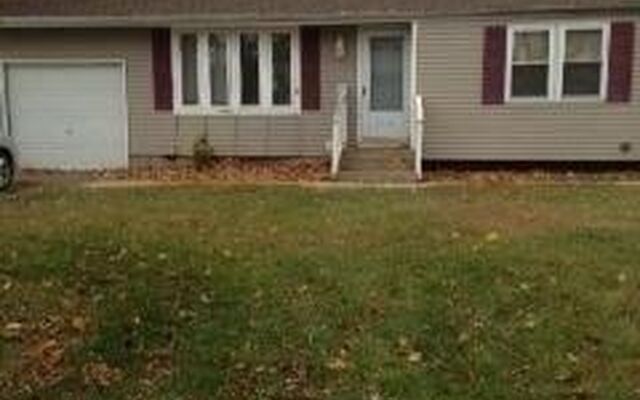 3112 Connecticut Ave, Medford, NY 11763