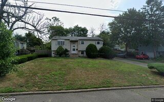 3119 Watch Hill Ave, Medford, NY 11763