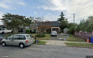 3120 Dragon Ln, Wantagh, NY 11793