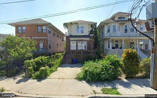 313 Bch 69th St, Arverne, NY 11692