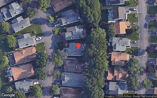 313 Bristol Ct, Holbrook, NY 11741