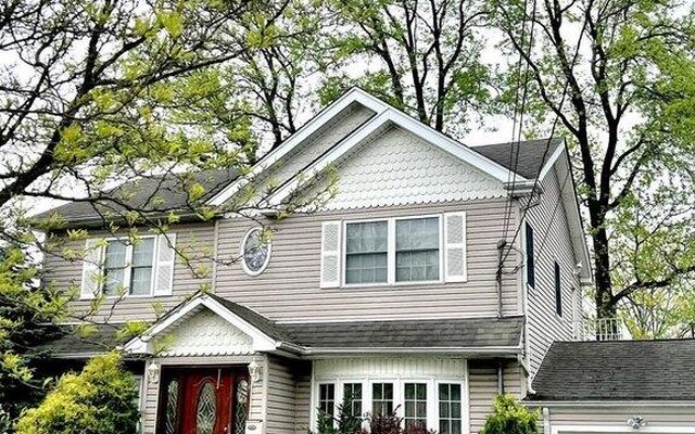 314 Montreal Ave, Staten Island, NY 10306 (Front)