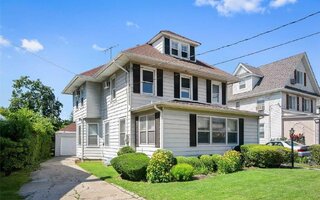 316 Atlantic Ave, Cedarhurst, NY 11516