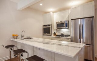 318 20th St #3A, Brooklyn, NY 11215