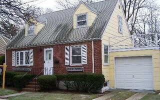 3196 Brower Ave, Oceanside, NY 11572