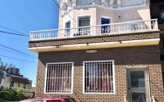 32-42 104th St, East Elmhurst, NY 11369