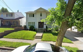 32 Foxholm St, Staten Island, NY 10306