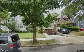 32 Stuart Ave, Malverne, NY 11565