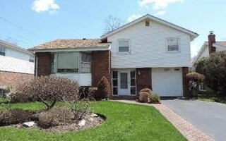 3217 Byrd Pl, Baldwin, NY 11510