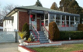 3232 Elliott Blvd, Oceanside, NY 11572