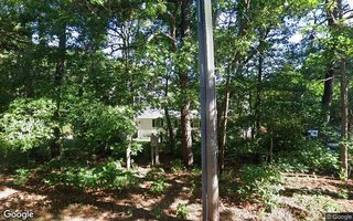 325 Chapman Blvd, Manorville, NY 11949