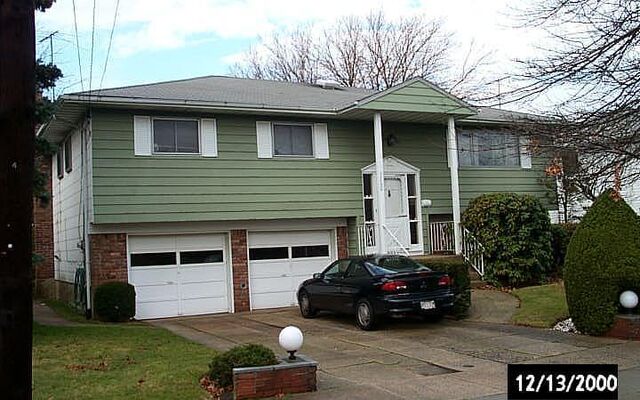 3260 Shore Rd, Oceanside, NY 11572
