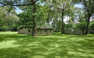 327 Old Willets Path, Smithtown, NY 11787
