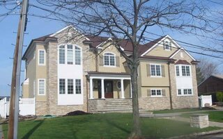 327 Bay Dr, Massapequa, NY 11758
