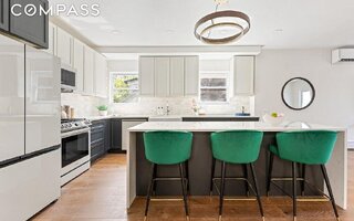 327 Bay Ridge Pkwy, Brooklyn, NY 11209