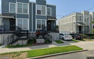 327 Bch 40th St, Far Rockaway, NY 11691