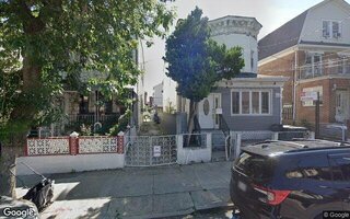 33-23 96th St, Corona, NY 11368