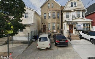 33-24 112th St, Corona, NY 11368