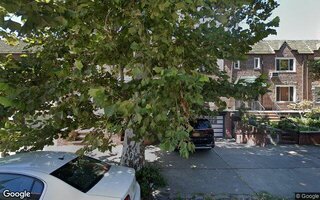 33-42 58th St, Woodside, NY 11377