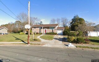 33 Clearview Dr, Wyandanch, NY 11798