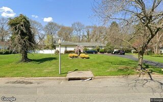33 Gallatin Dr, Dix Hills, NY 11746
