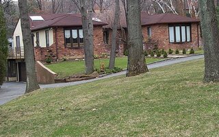 33 Melody Ln S, Bayville, NY 11709