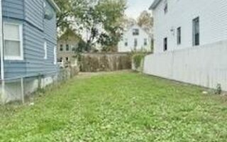 334 Hillside Ave, Staten Island, NY 10304