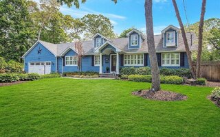 335 Fairview Ave, Bayport, NY 11705