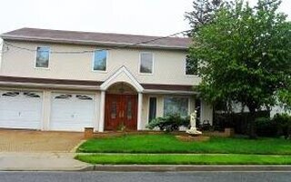 3367 Harbor Point Rd, Baldwin, NY 11510