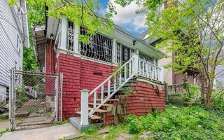 3372 Fort Independence St, Bronx, NY 10463