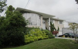 3386 Bertha Dr, Baldwin, NY 11510
