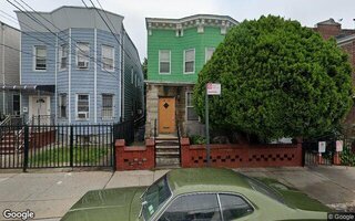 34-33 97th St, Corona, NY 11368
