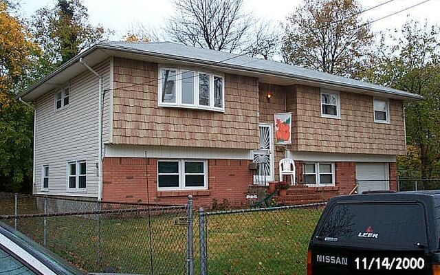 34 Louis Ave, Elmont, NY 11003