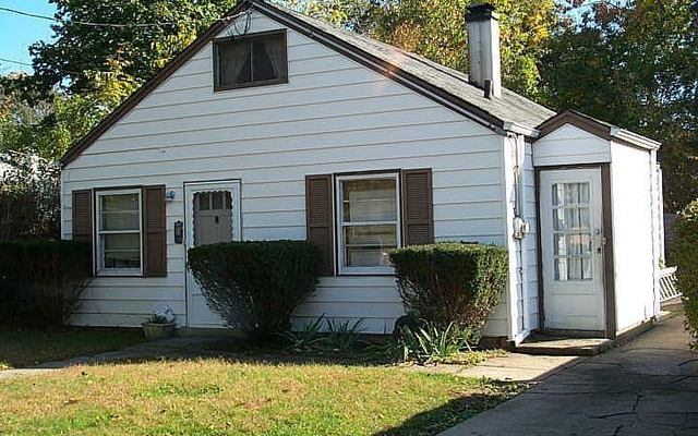 34 Roosevelt St, Hempstead, NY 11550 (Utility Room)