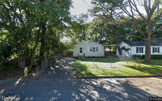 34 S 31st St, Wyandanch, NY 11798