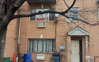 341 Herzl St, Brooklyn, NY 11212