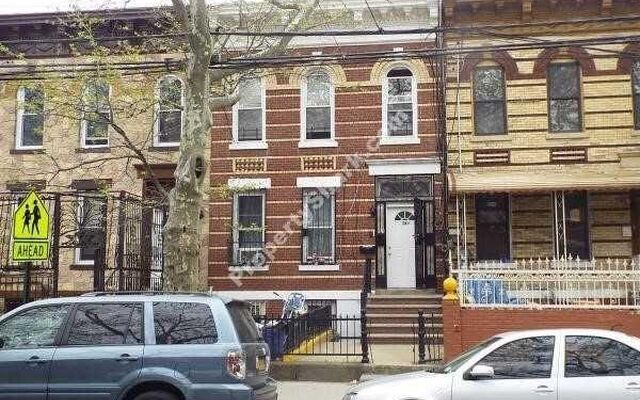 342 Wyona St #2, Brooklyn, NY 11207