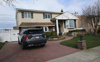 3426 Bertha Dr, Baldwin, NY 11510