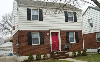 343 White Rd, Mineola, NY 11501