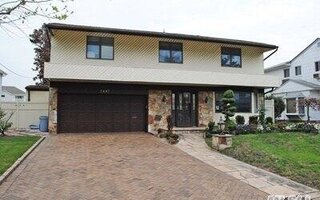 3447 Milburn Ave, Baldwin, NY 11510